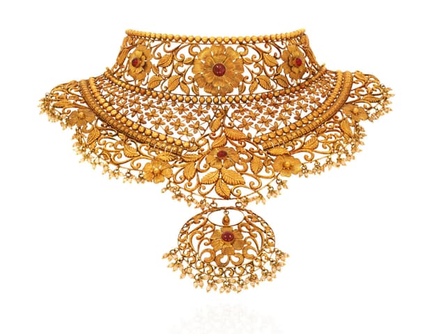 Ornate Ancestral Bridal Gold Choker